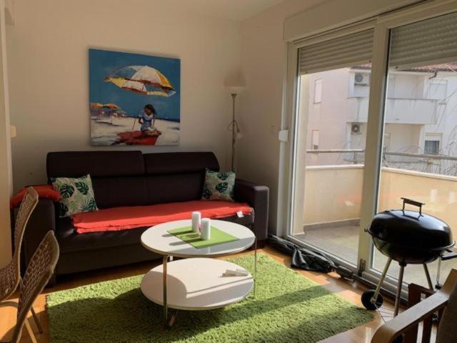 Apartment Entel 메덜린 외부 사진