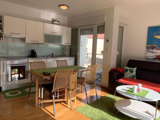 Apartment Entel 메덜린 외부 사진